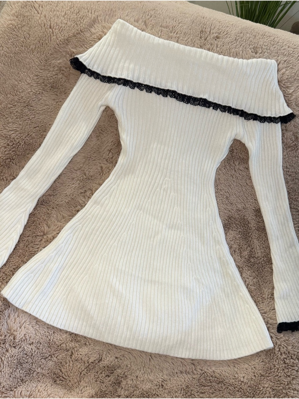 Off-Shoulder white Ribbed Sweater Dress with Black Lace Trim - Picture 2 of 5